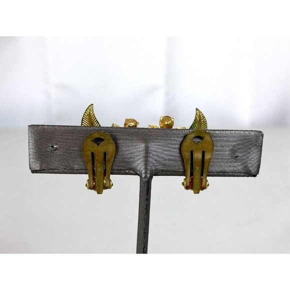 Vintage Austrian Crystal Rhinestone Flower Gold Tone Leaf Earrings Clip on - Picture 8 of 8